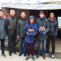 意大利專家訪問西瓜、葡萄農(nóng)戶